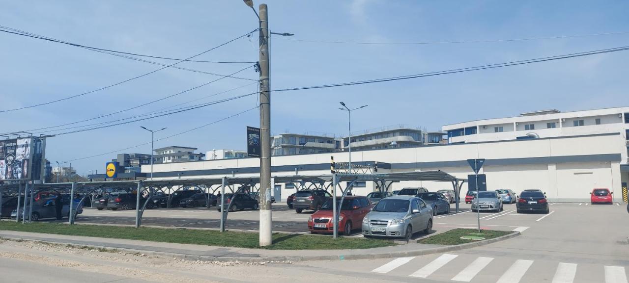 Apartament Deea นาโวดาริ ภายนอก รูปภาพ