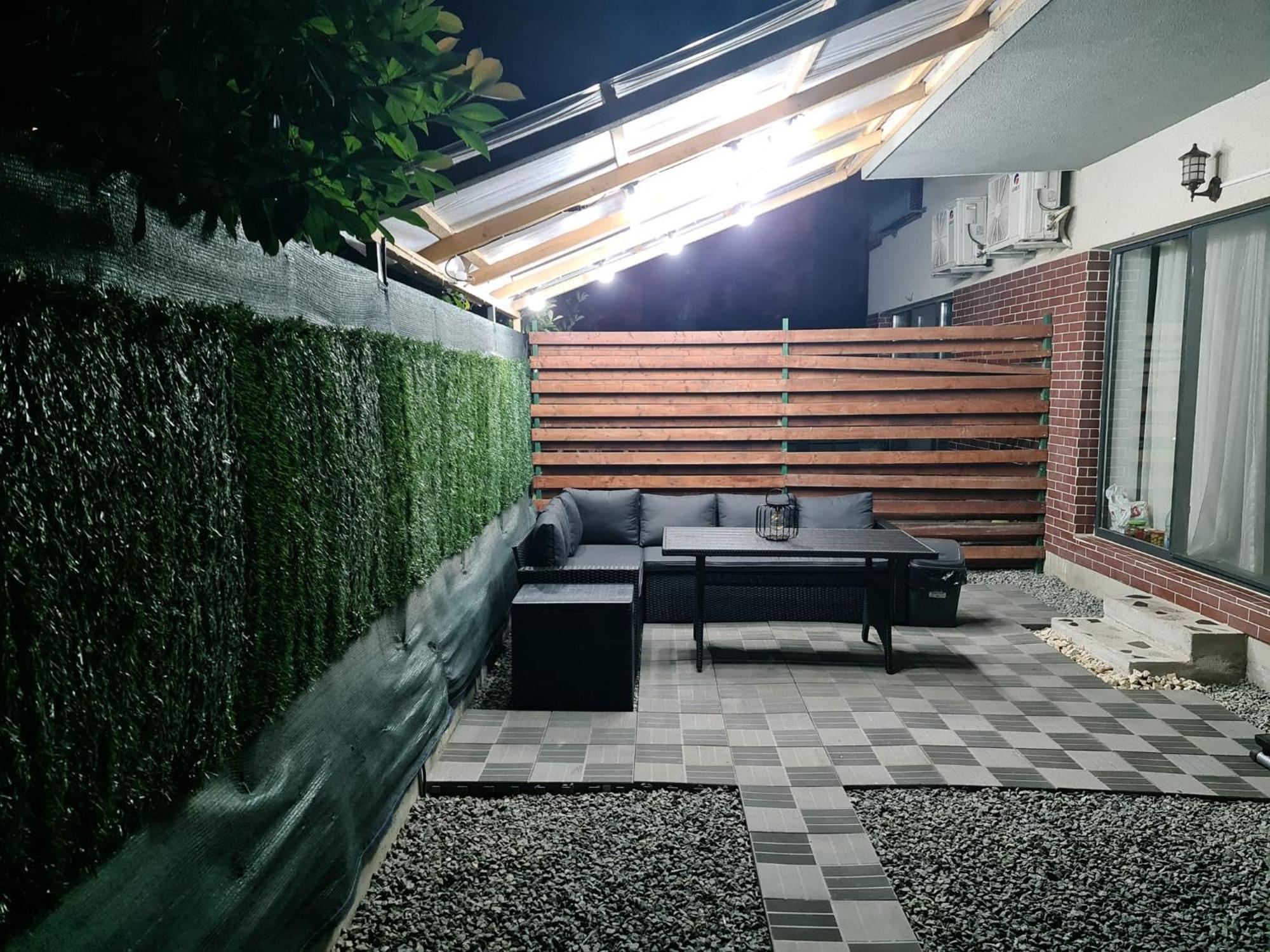 Apartament Deea นาโวดาริ ภายนอก รูปภาพ